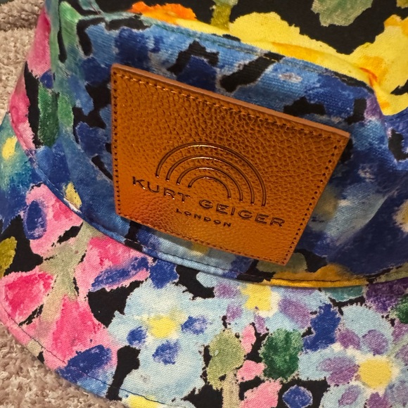 Kurt Geiger Women\'s London Floral Bucket Hat Black O/S main image 6